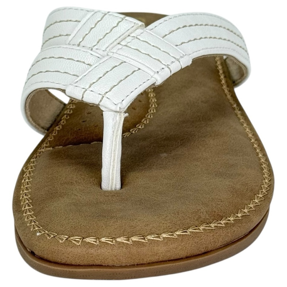 Cliffs by White Mountain Fateful White Faux Leather Womens Thong Sandals Size 8M - Picture 6 of 12